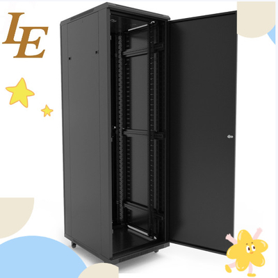 NA Armoire de rangement de serveur extérieur SPCC 19 pouces IP20 Armoire réseau de rangement de serveur