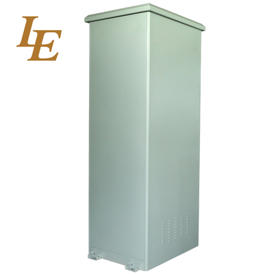 42U imperméable à l'eau IP55 IP65 Armoire de commande extérieure Armoire de télécommunication extérieure en métal