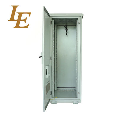 LE-DA Armoire de télécommunication extérieure personnalisée en boucle isolée Échange thermique Structure résistante à la corrosion Grand volume d'air Environnement hostile